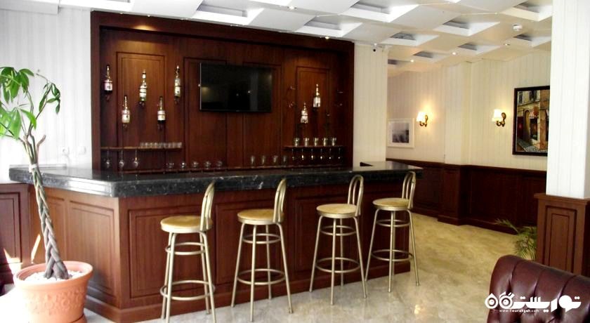 بار هتل آپارتمان آکمان